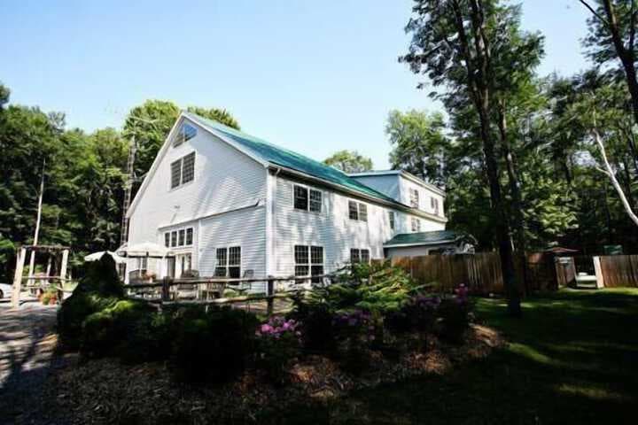 Timber House Resort photo 4