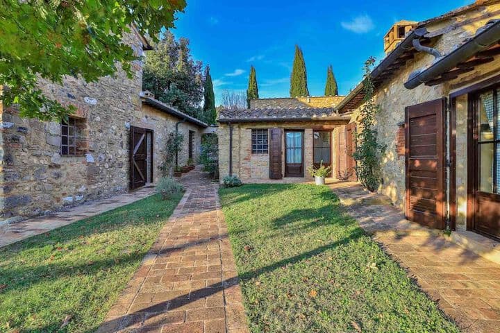 Le Mascie Country House photo 2