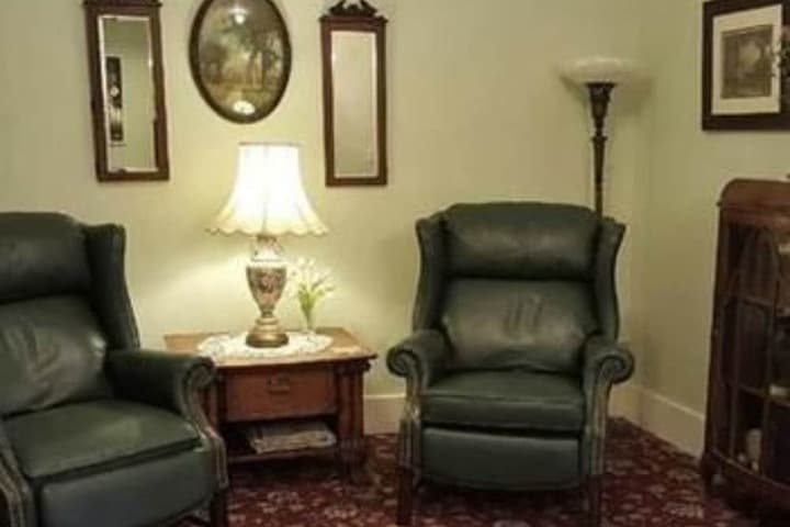 Old Wheeler Hotel photo 2