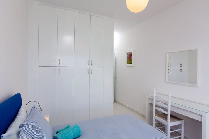 Limassol on the Beach Apartment photo 5