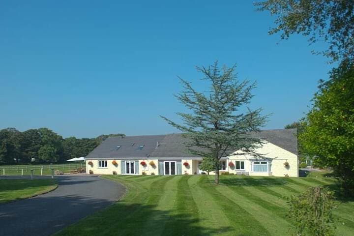 Lovesgrove Country Guest House photo 2