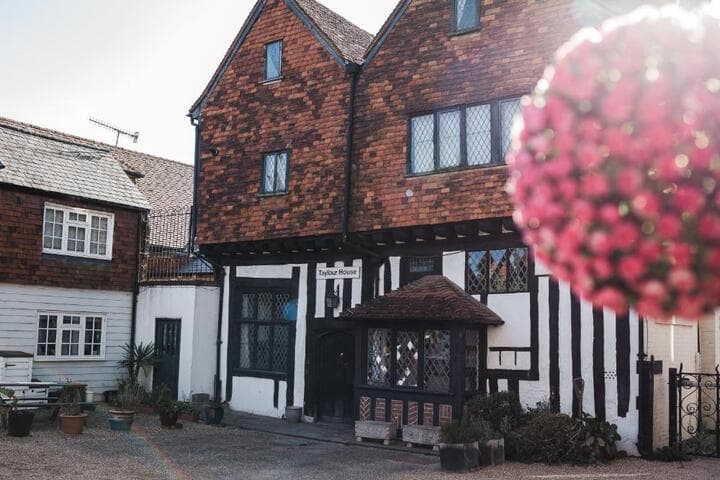 Taylour House Edenbridge photo 3