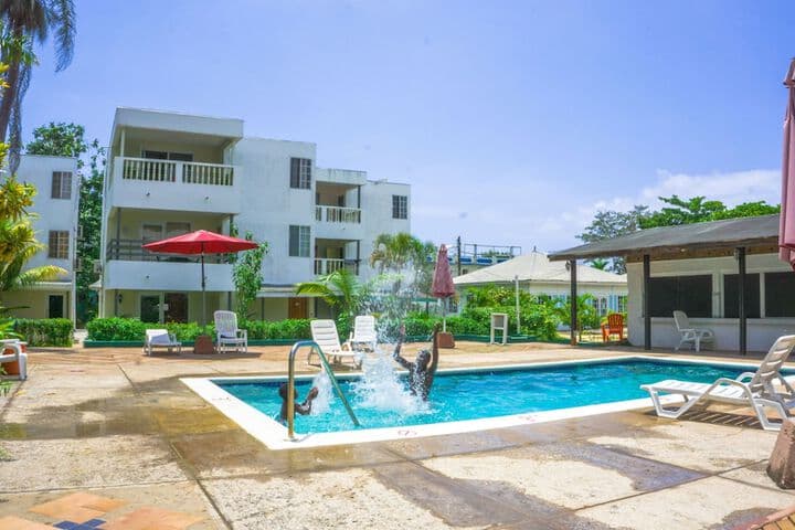 Negril Beach Club photo 4