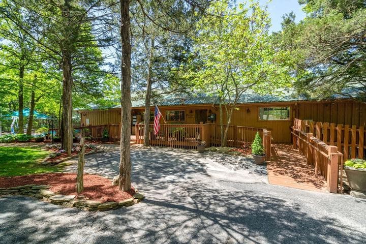 Cabins at Green Mountain Trademark Collection by Wyndham photo 3