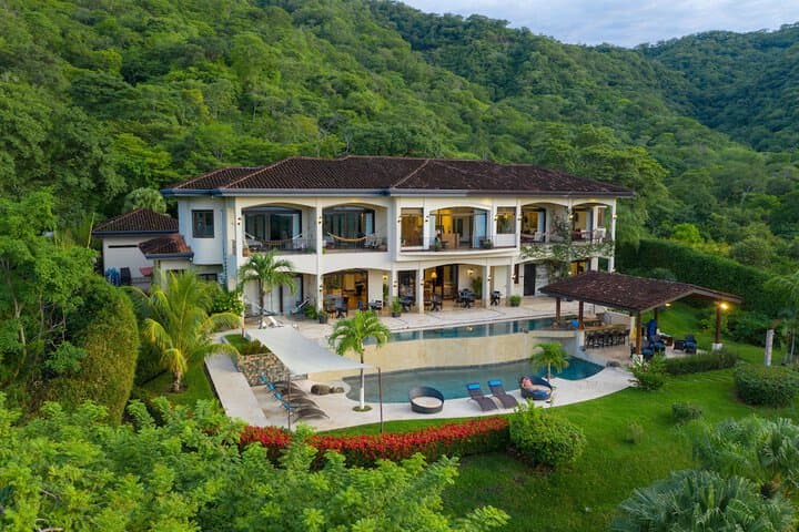 Coco Sunset Hills destination view