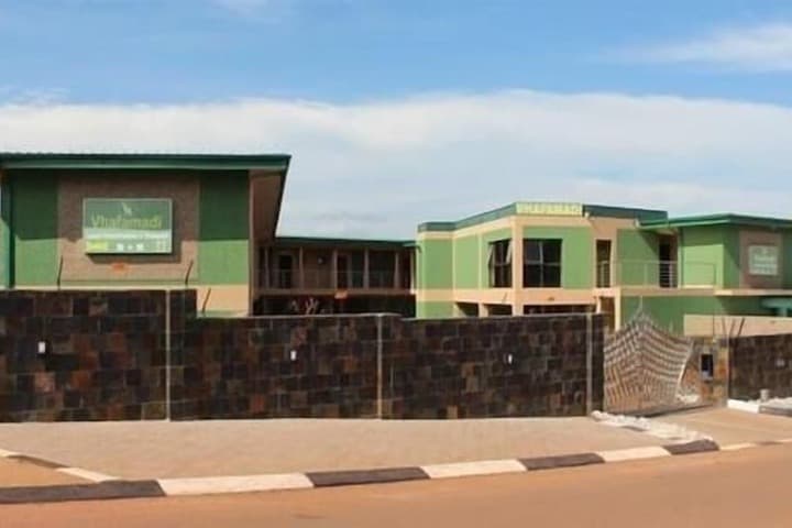 Phangami Shopping Centre destination view