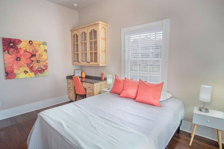 Beautiful Craftmans 4br / 2.5ba Home Near Downtown photo 4