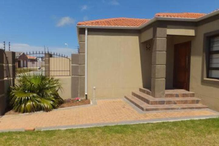 B.R.O.Homes&Villas photo 3
