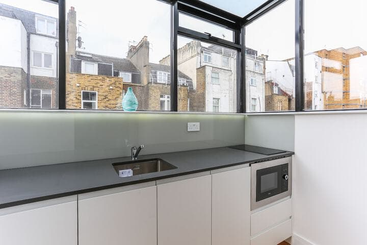 Inverness Terrace Serviced Apartments by Concept Apartments photo 5