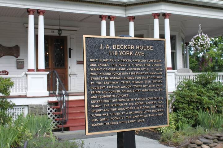 Victorian Charm Inn photo 3