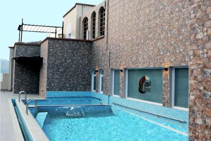 Pioneer Hotel Apartments photo 2