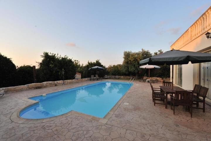 Jaime Villa Cyprus photo 2