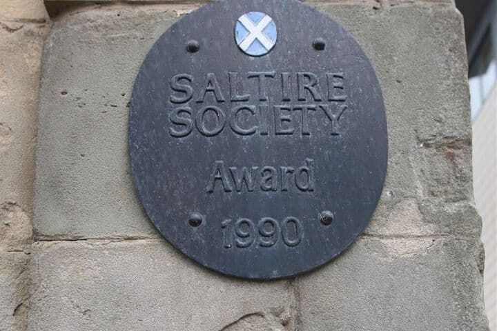 Number 52 Charlotte Street photo 2