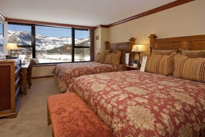 Resort at Squaw Creek Studio 812 photo 4