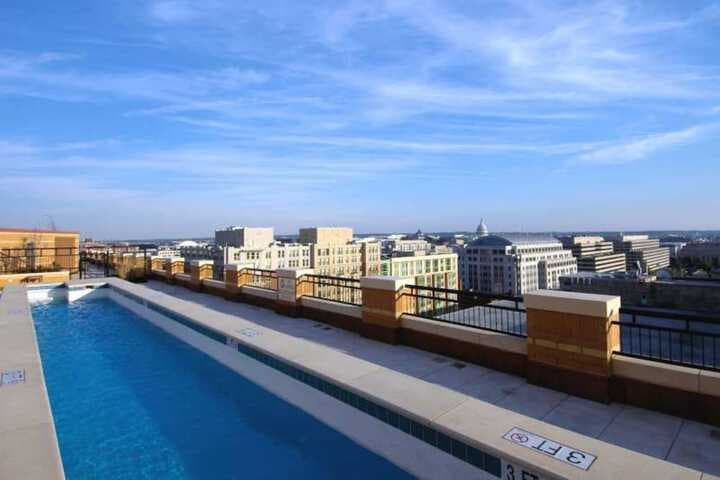 Global Luxury Suites at the Convention Center photo 5