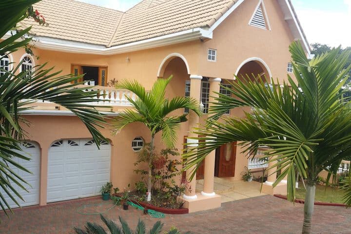 Mountain Top Villa photo 2