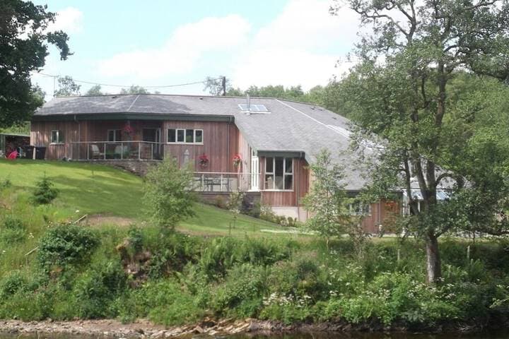 Black Burn Lodge photo 2