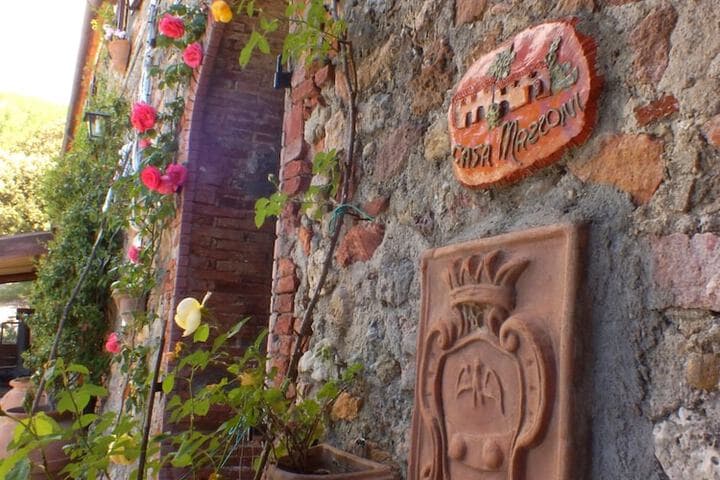 Castello del Belagaio destination view