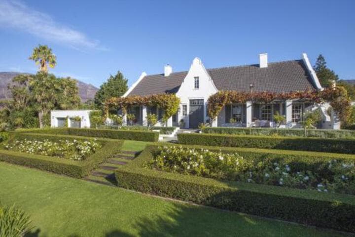 14 on Klein Constantia photo 4