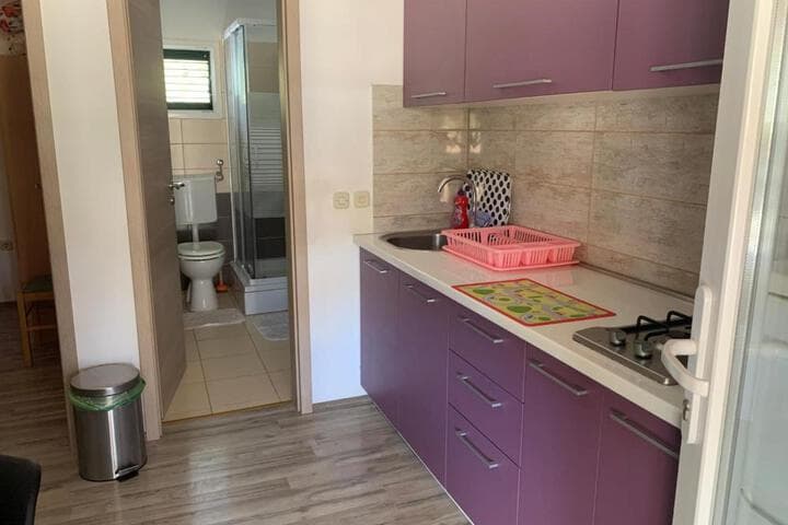 Sunny Side Apartments photo 2