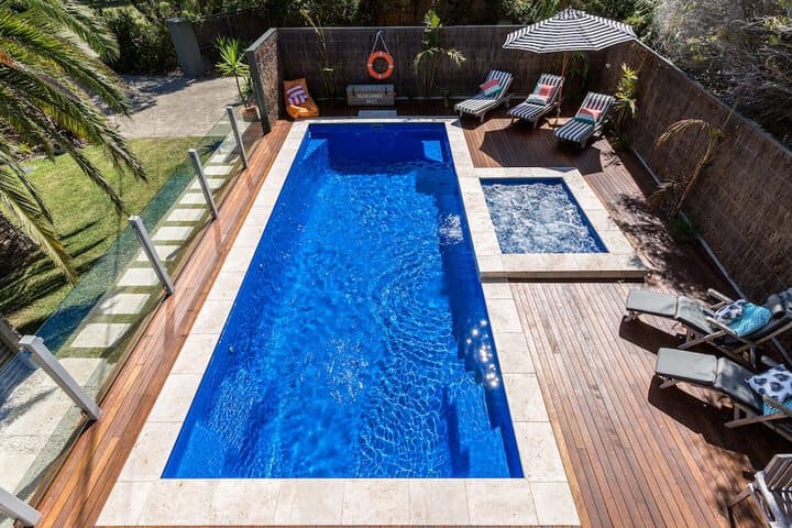 Front Beach House photo 3