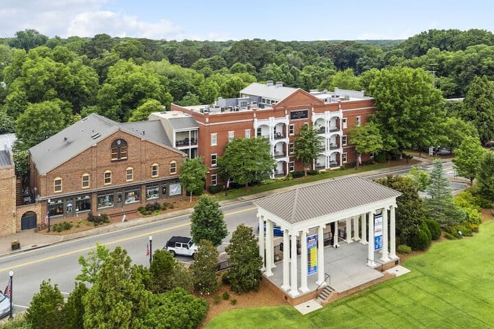 The James Madison Inn photo 2