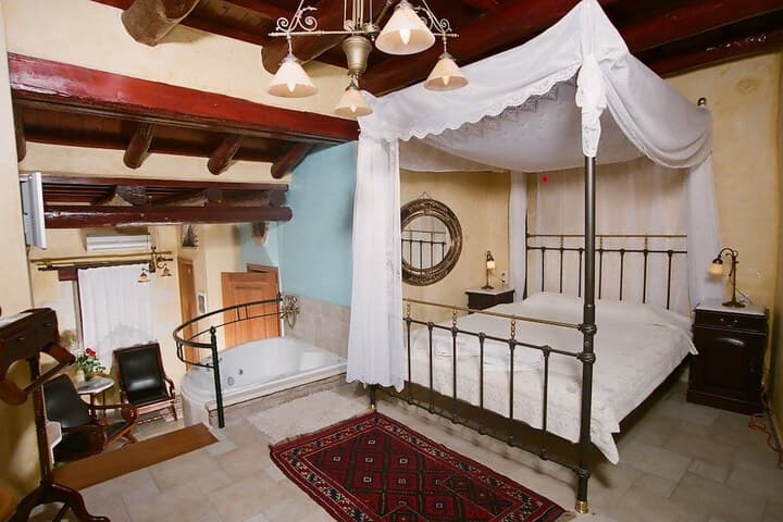 Ifigenia Luxury Suites&Villas photo 3
