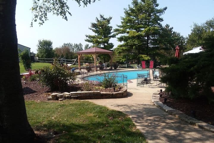 Shane Acres Country Inn photo 2