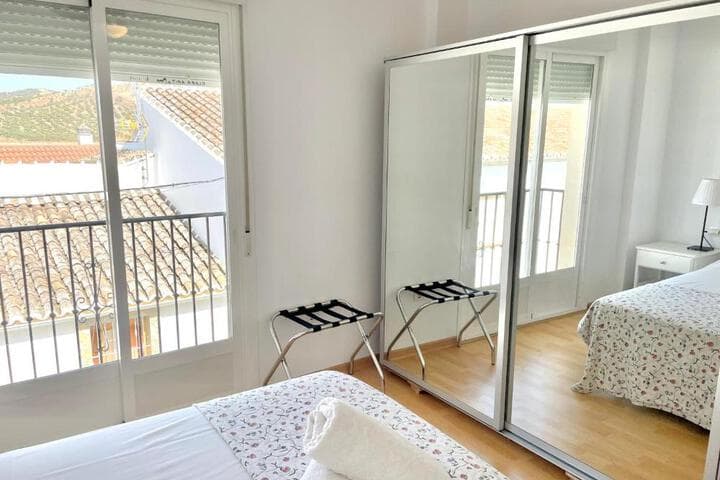 Apartment with terrace photo 3