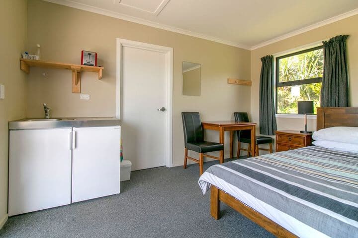 Hokitika Holiday Park photo 2