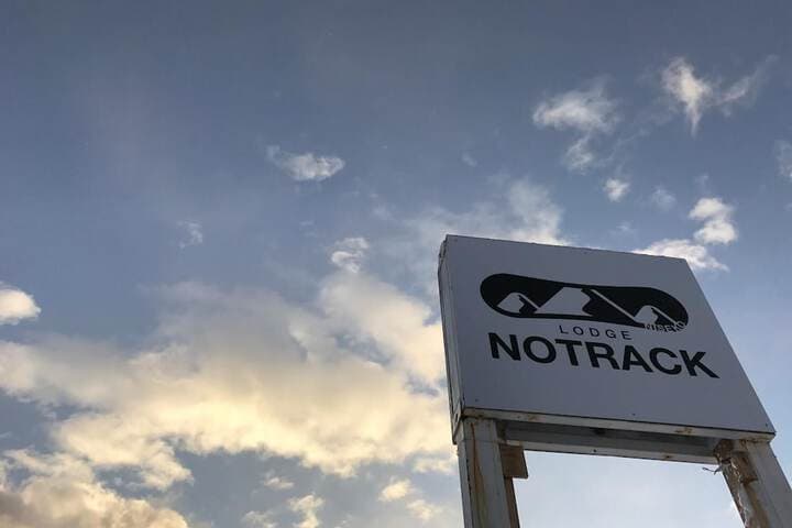 No Track Hostel photo 3