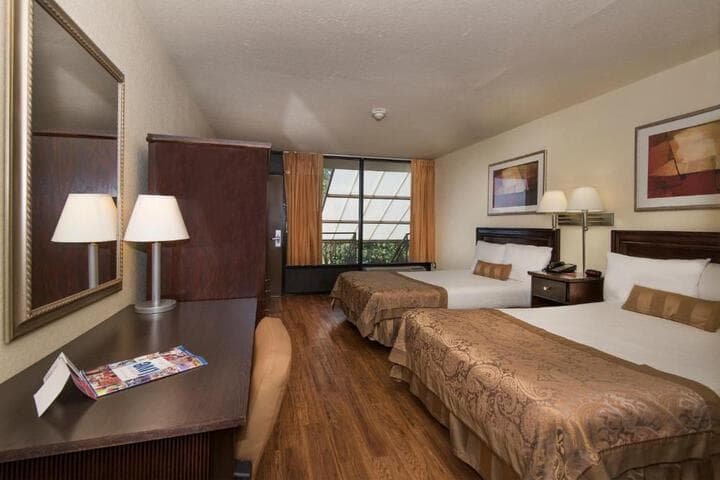 Markham House Suites Little Rock Medical Center photo 2