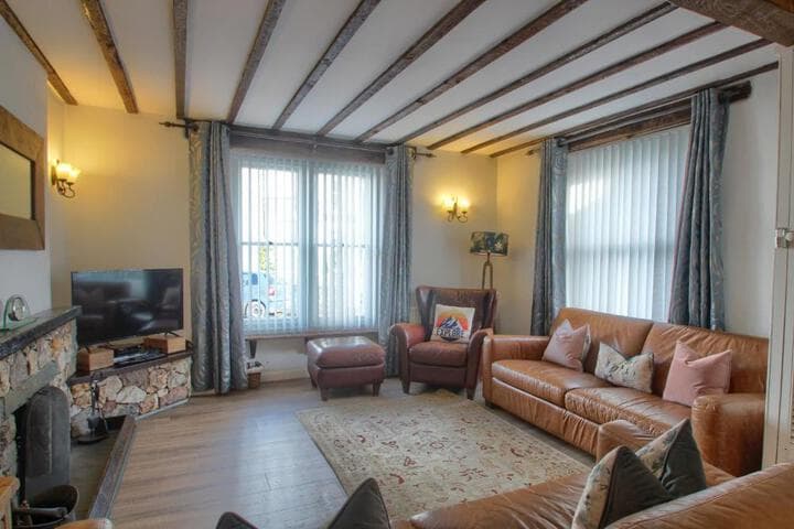 Acorn Cottage photo 1