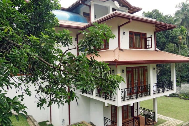 Embulpure destination view