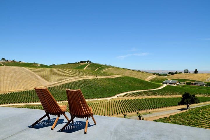Sirena Vineyard Resort photo 2