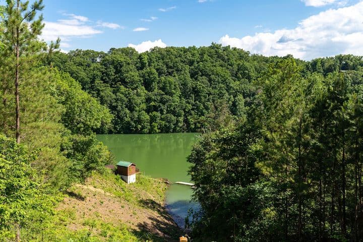 Lakeside Rest photo 2