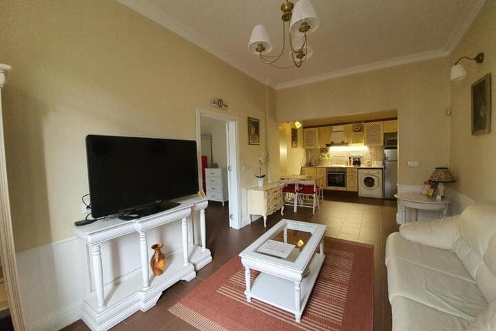 Presidency House Self Check in Apartments photo 4