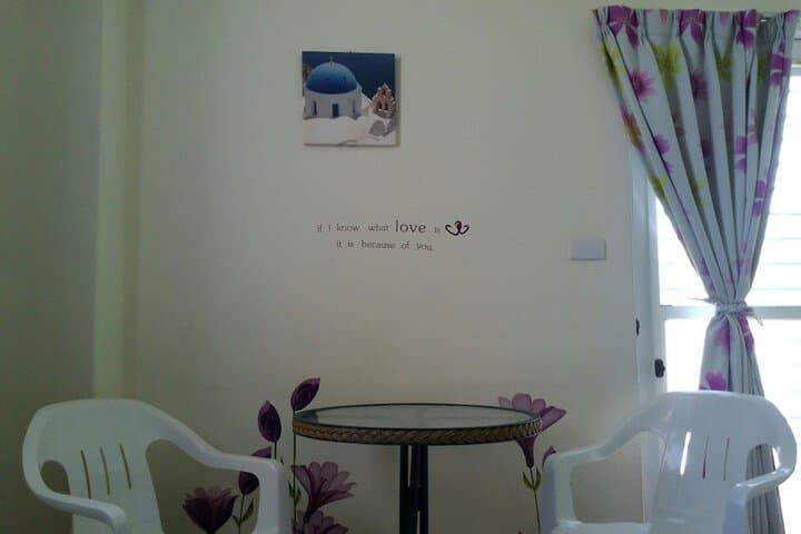 Caitlyn Hostel photo 3