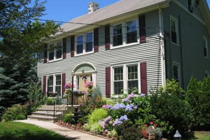 Alpine Haus Bed & Breakfast Inn photo 4
