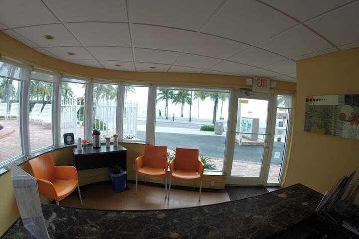Silver Seas Beach Resort photo 5
