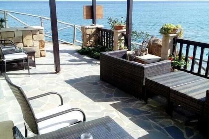 Coral Rooms photo 2