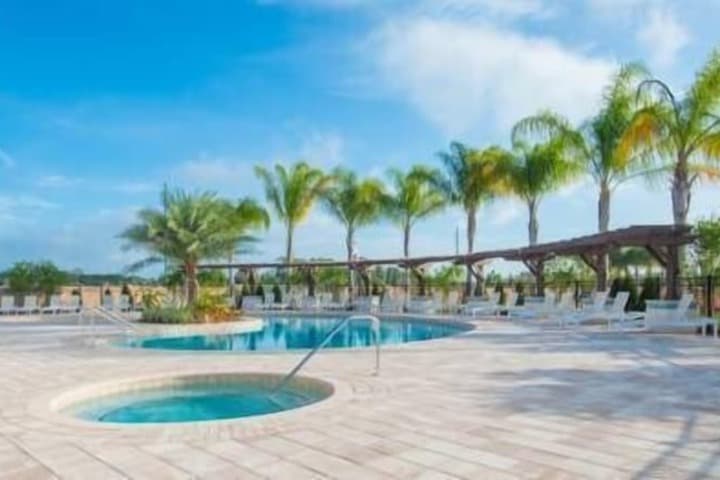 West Lucaya Resort by FunQuest Vacation photo 4