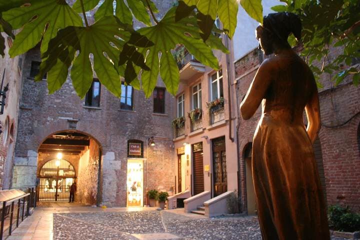 La Corte di Giulietta Exclusive Suites photo 2