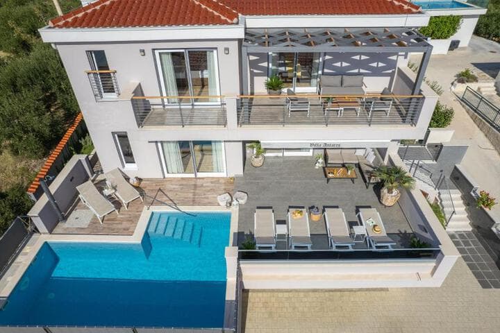 Villa Antares photo 2