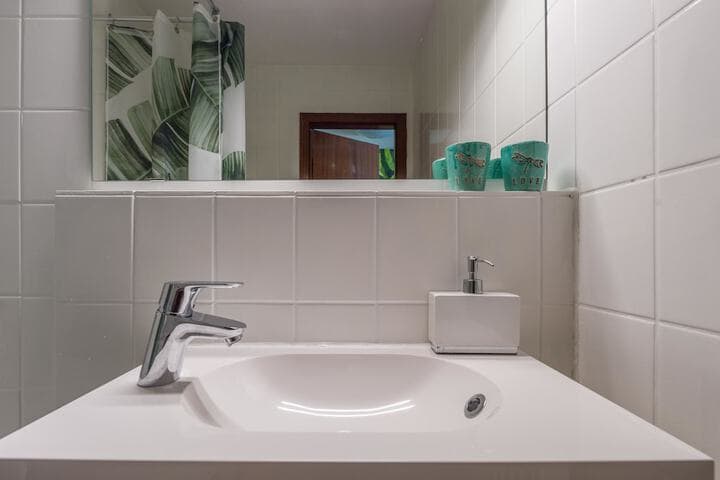 Urban Jungle Designer Apartment photo 5