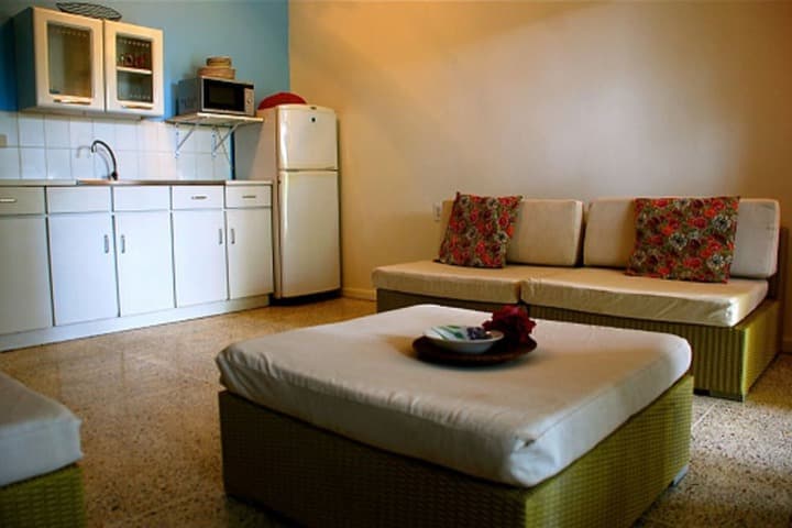 Caribbean Flower Apartments photo 4