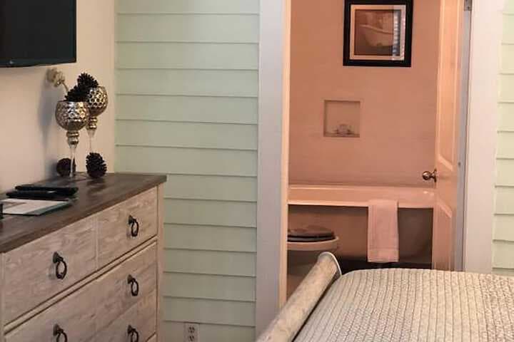 Seaglass Inn photo 3