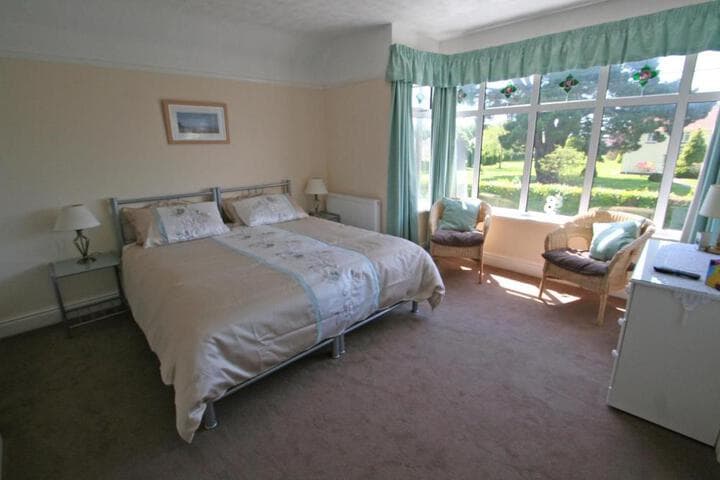Beech Lodge Guest House photo 2