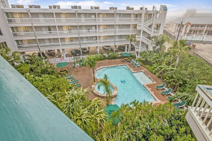 Casa Del Mar Beach Suites by AB Sea Resorts photo 3