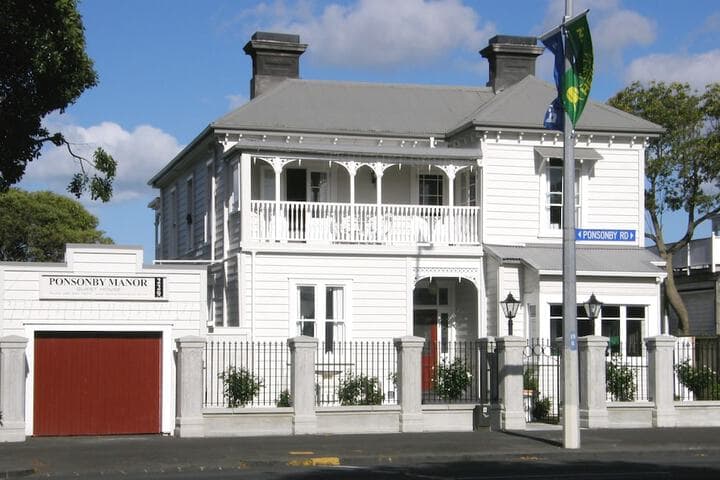 Ponsonby destination view